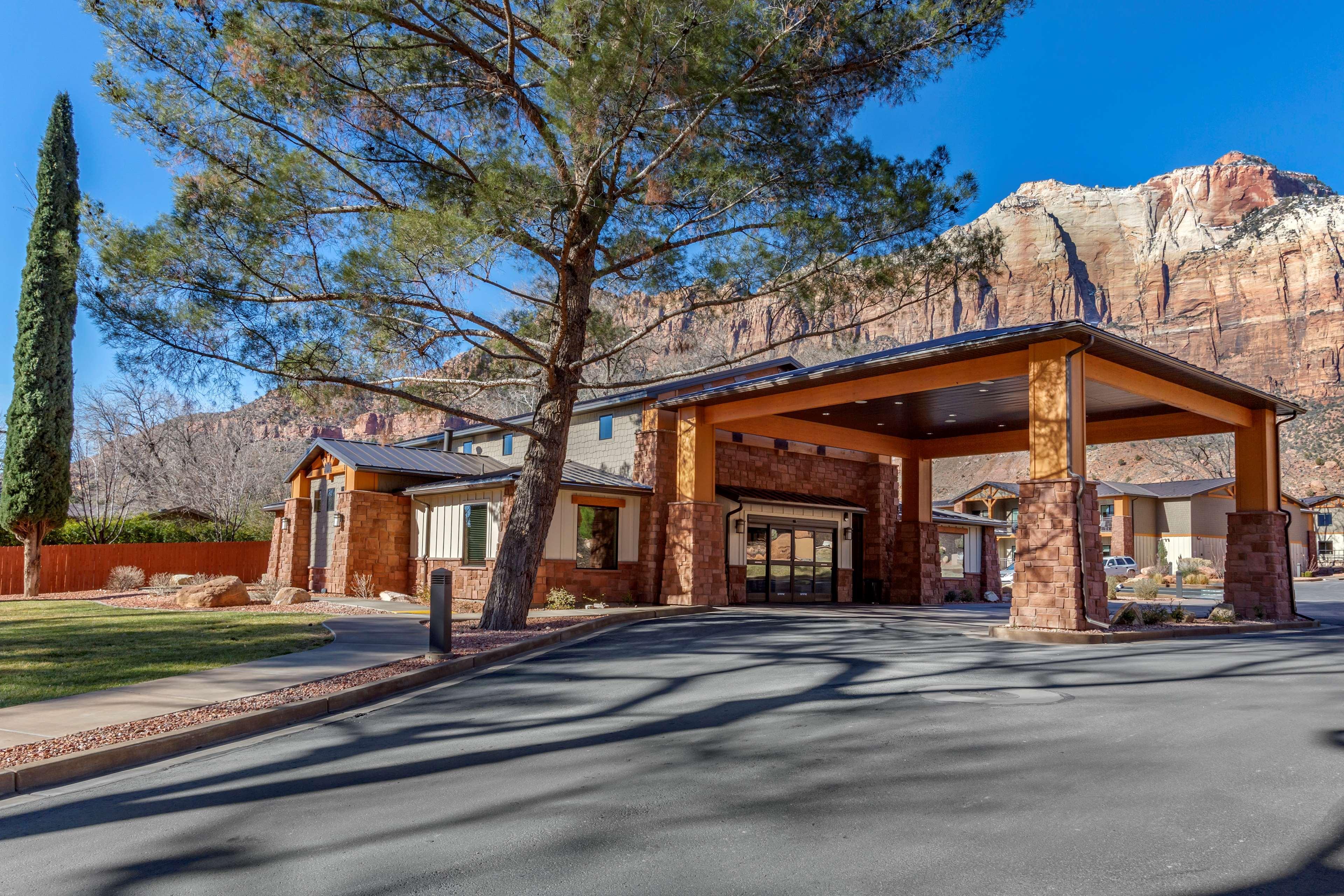 Best Western Plus Zion Canyon Inn & Suites Springdale Exterior foto